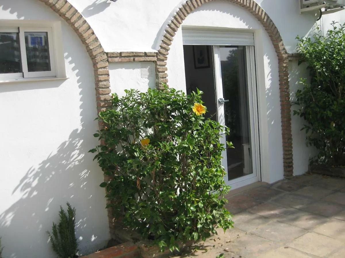 Apt 1 Ch Costa Del Sol Sitio De Calahonda Dans Maison D\'Hote Entree Independante contacts