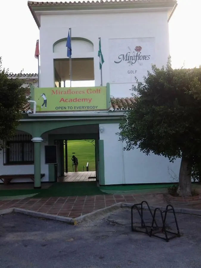 Apt 1 Ch Costa Del Sol Sitio De Calahonda Dans Maison D'Hote Entree Independante Mijas
